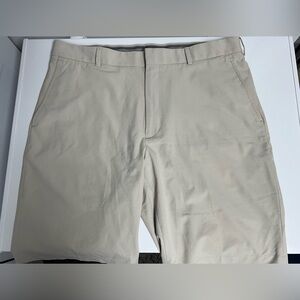 Walter Hagen Golf Shorts-Khaki-Sz 36